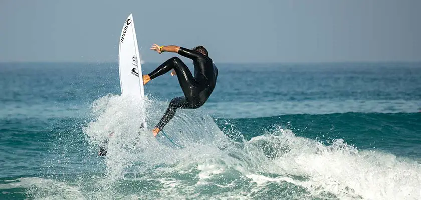 melhores surfistas homens de todos os tempos