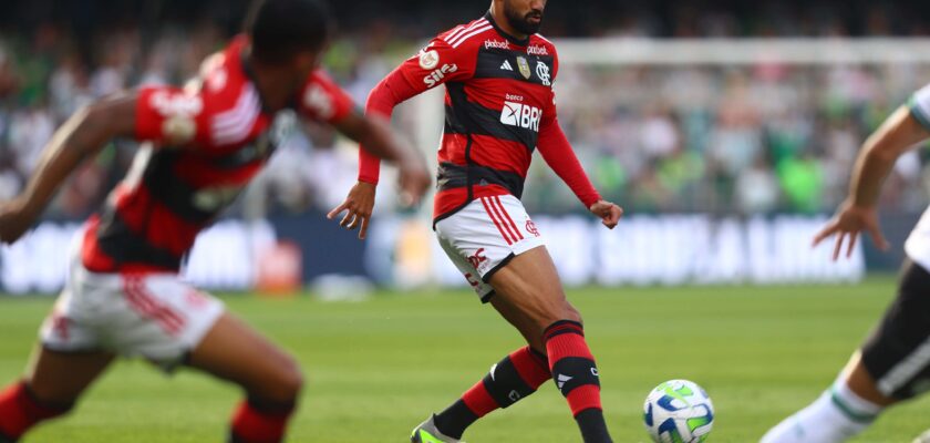 Fabricio Bruno deve deixar o Flamengo