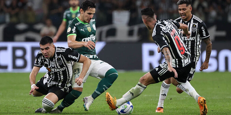 duelo entre Atlético-MG x Palmeiras fecha a nona rodada do Brasileirão