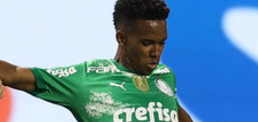 Estevão brilhou com assistências em Palmeiras x Vasco