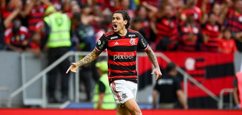 Pedro se destaca no Flamengo