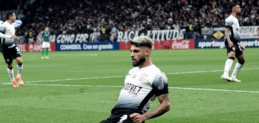 Corinthians enfrenta o Red Bull Bragantino pela Sul-Americana