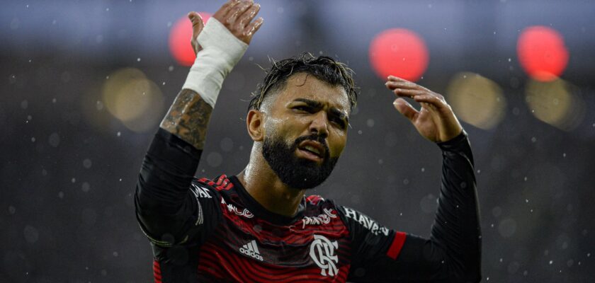 Gabigol se irritou com críticas de torcedores do Flamengo