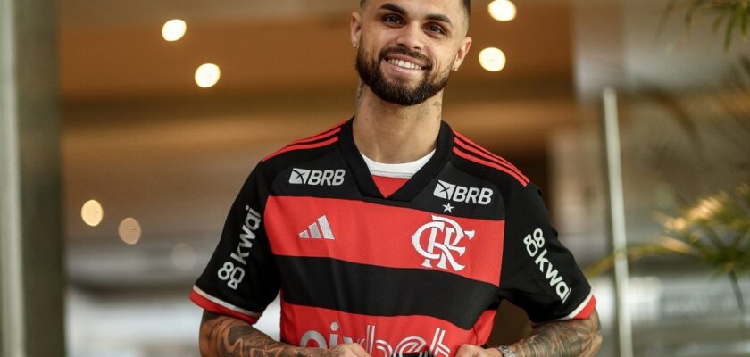 Michael abre o jogo sobre retorno ao Flamengo