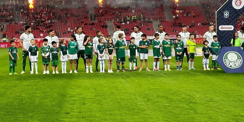 Palmeiras se prepara para "decisão" contra o Flamengo