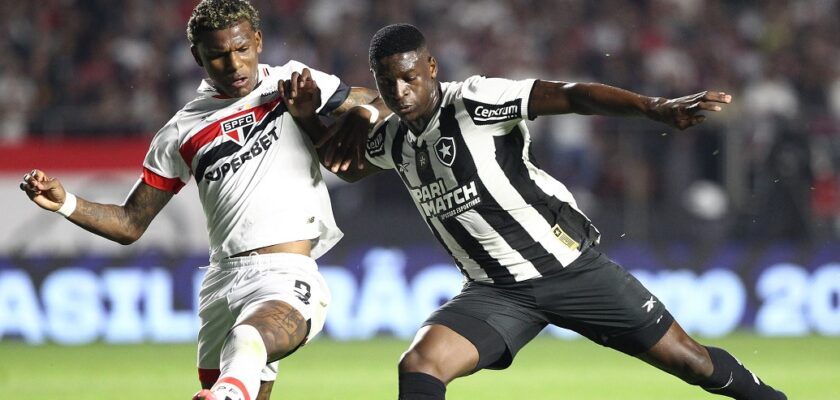 Botafogo e São Paulo se enfrentam pelo Brasileirão