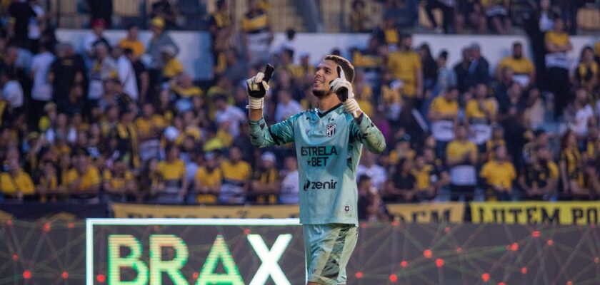 Bruno Ferreira é elogiado após goleada do Ceará Sporting Club