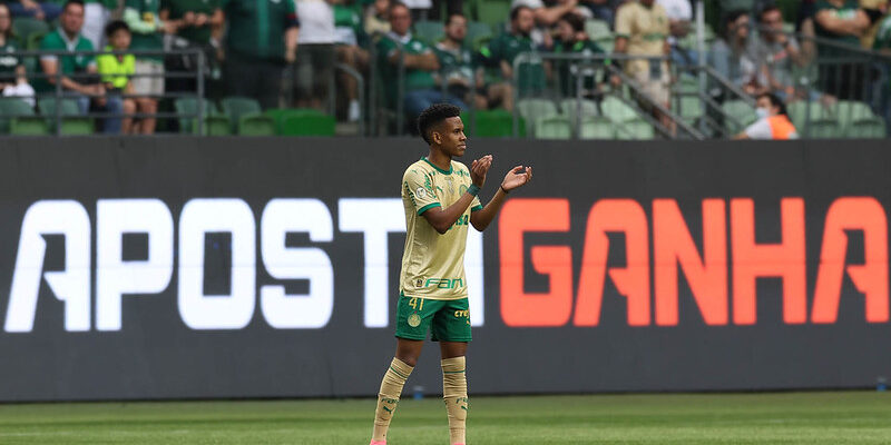 Estevão é o principal destaque do Palmeiras no Brasileirão