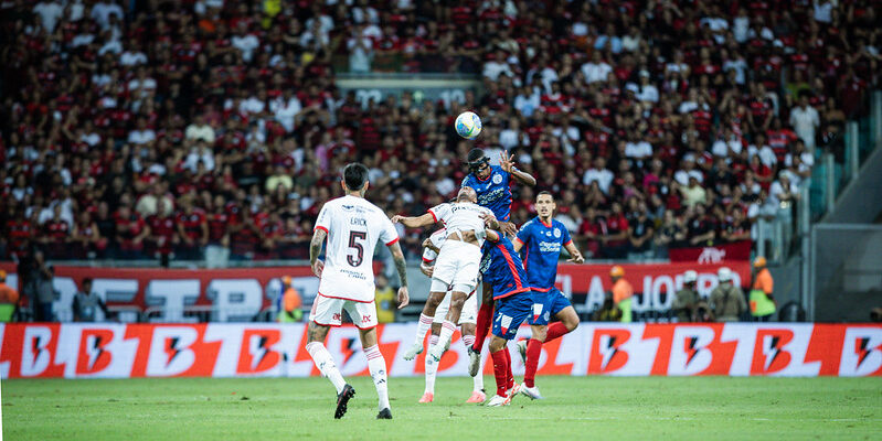 Flamengo e Bahia se enfrentam em jogo decisivo das quartas de final da Copa do Brasil