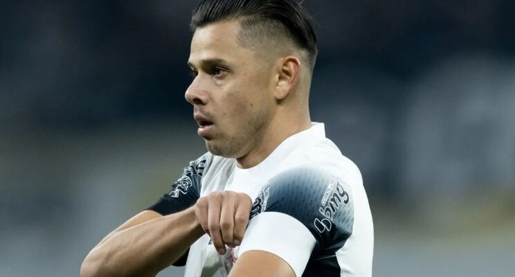 Corinthians enfrentou o Atlético-GO