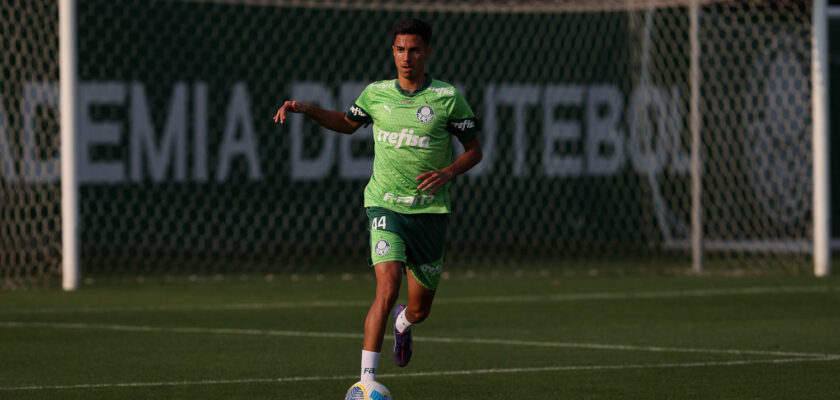 Palmeiras não contou com Vitor Reis nos dois últimos jogos