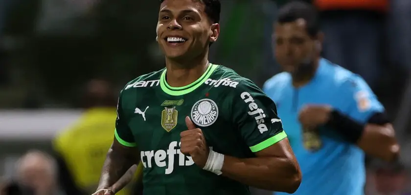 Richard Ríos, do Palmeiras, é monitorado pelo Manchester United