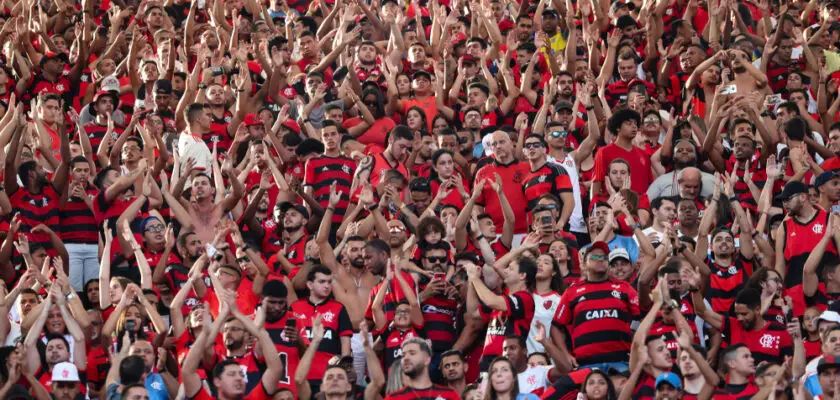 Flamengo humilha Vitória